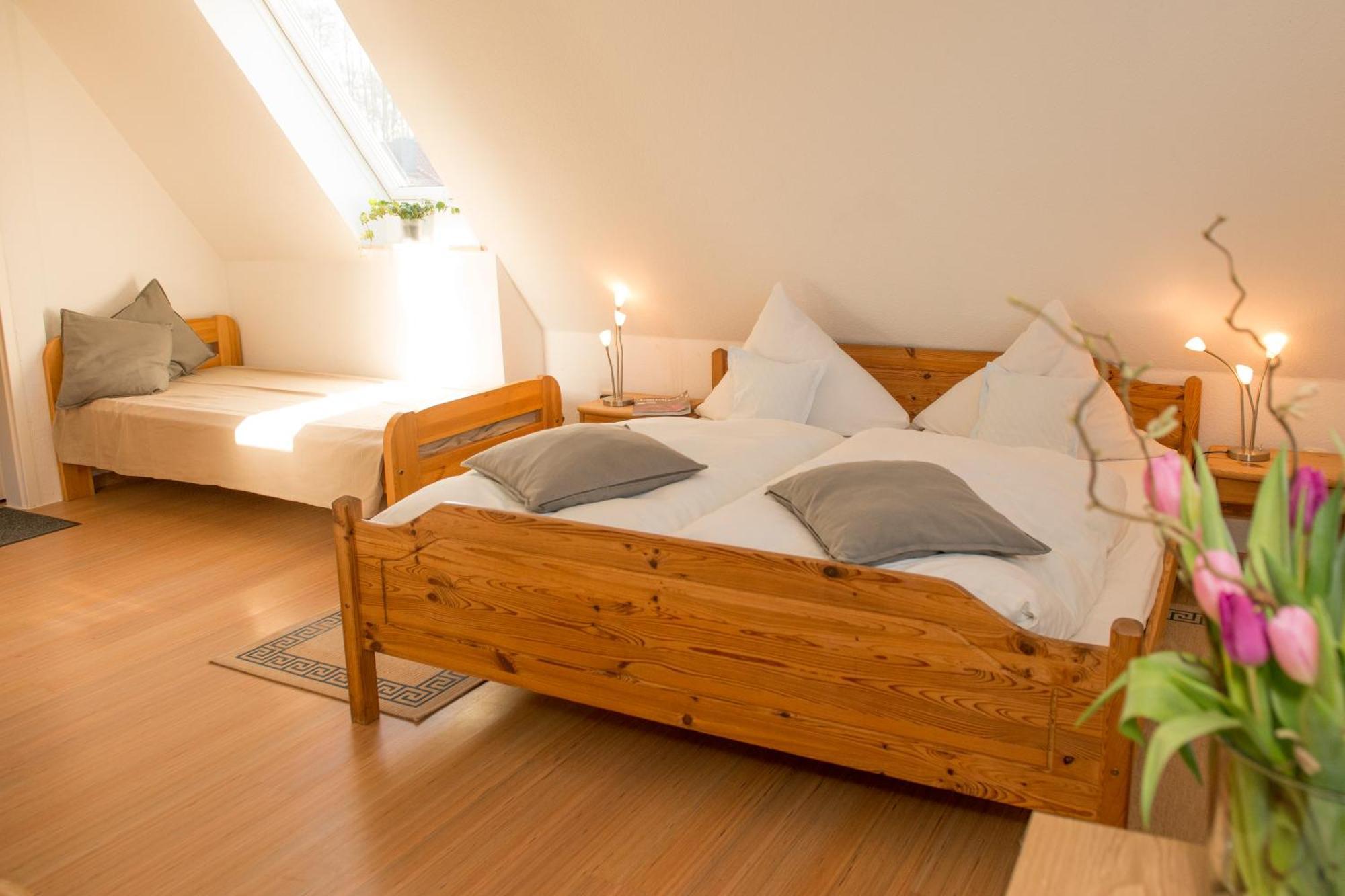 Landgasthof Kasch - Hotel Und Restaurant Маленте Екстериор снимка